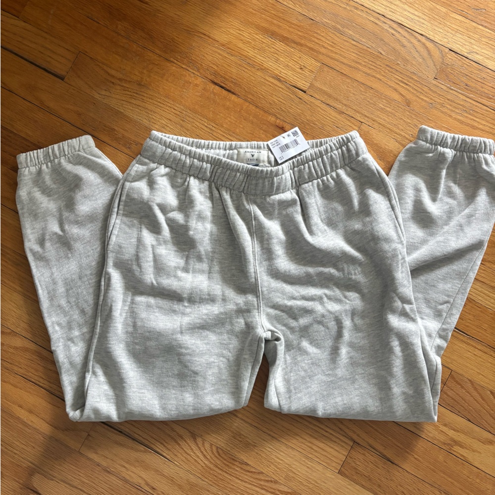 AE high waisted jogger sweatpants